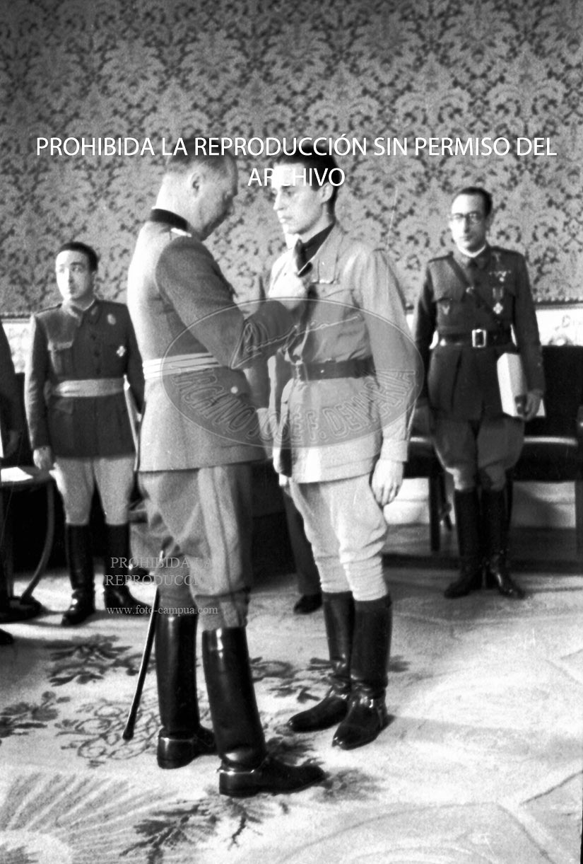 Burgos, Imposición de condecoraciones alemanas