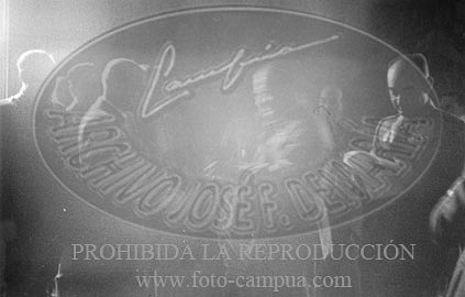 Burgos, Imposición de condecoraciones italianas