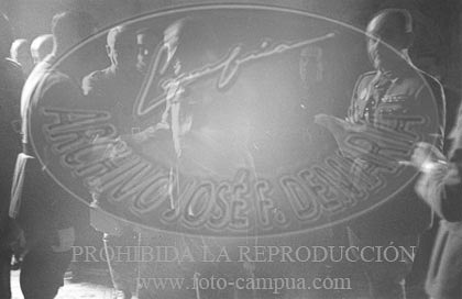 Burgos, Imposición de condecoraciones italianas