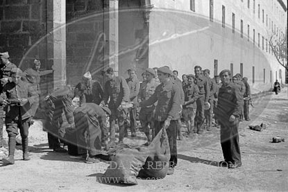 Ensayos de desfile en Avila