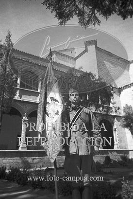Jura de Bandera en la Academia de Alféreces Provisionales de Avila
