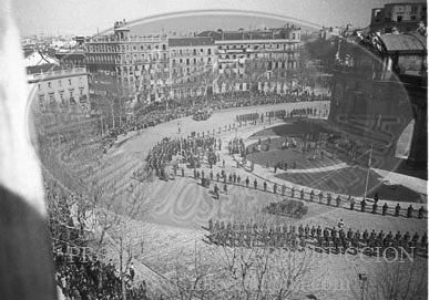 Misa por la victoria en la Puerta de Alcalá de Madrid