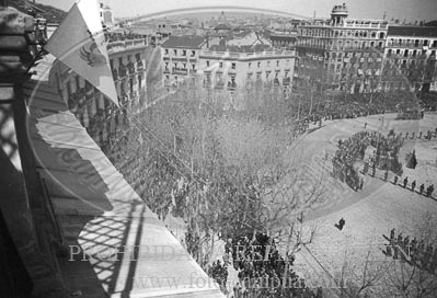 Misa por la victoria en la Puerta de Alcalá de Madrid