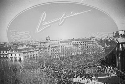 Misa por la victoria en la Puerta de Alcalá de Madrid