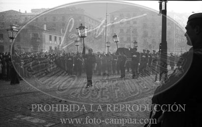 Traslado de los restos de Jose Antonio a El Escorial