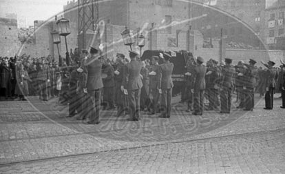 Traslado de los restos de Jose Antonio a El Escorial