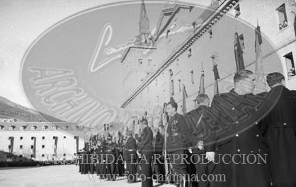 Traslado de los restos de Jose Antonio a El Escorial