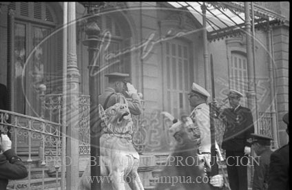 Franco recibe al Conde Ciano