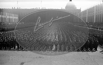 Formacion de la Legión Condor. Homenaje en berlin