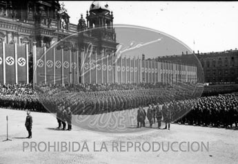 Formacion de la Legión Condor. Homenaje en berlin
