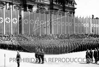 Formacion de la Legión Condor. Homenaje en berlin