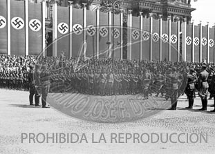 Formacion de la Legión Condor. Homenaje en berlin