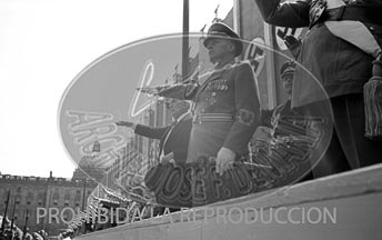 Formacion de la Legión Condor. Homenaje en berlin