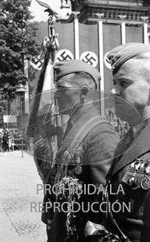 Formacion de la Legión Condor. Homenaje en berlin