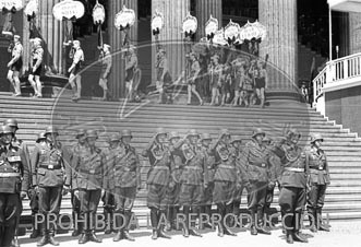 Formacion de la Legión Condor. Homenaje en berlin