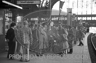 Imposición de condecoraciones