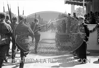 Desfile de la Legión Cóndor en Berlin