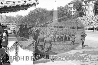 Desfile de la Legión Cóndor en Berlin