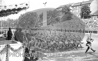 Desfile de la Legión Cóndor en Berlin