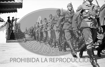 Desfile de la Legión Cóndor en Berlin