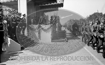 Desfile de la Legión Cóndor en Berlin