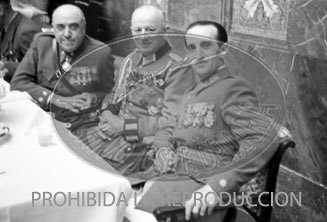 Los generales españoles con Hitler