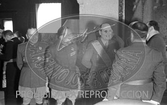 Reunion en el Pardo, condecoraciones