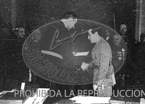 Reunion en el Pardo, condecoraciones