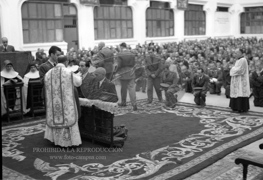 Misa en la carcel de Porlier, Madrid