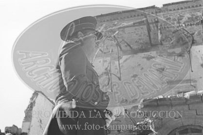 Actos en honor de los defensores del Alcazar de Toledo, presididos por el general García Valiño