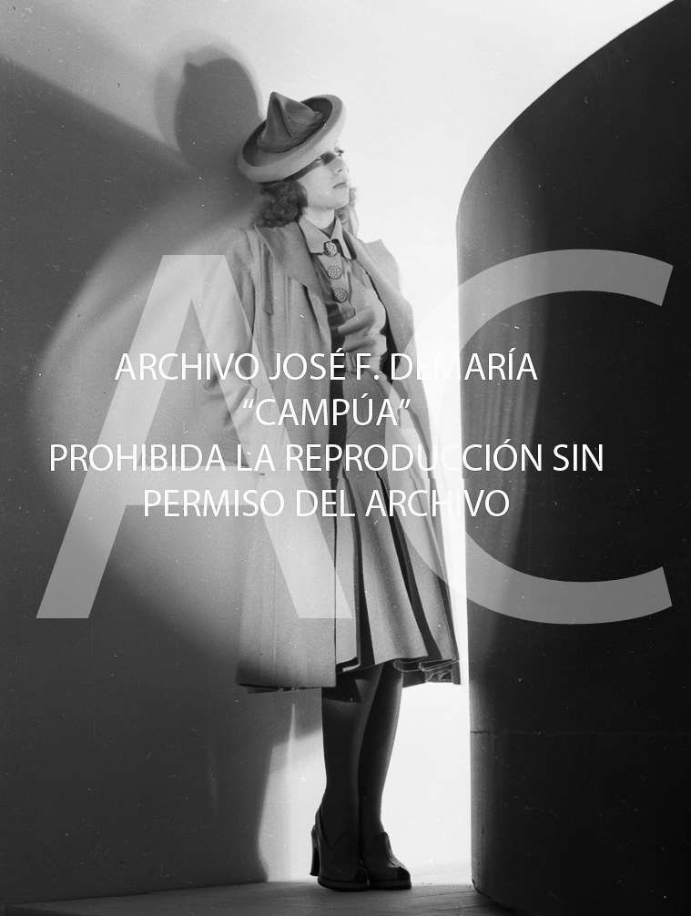 Modelos de Yvonne Letonge