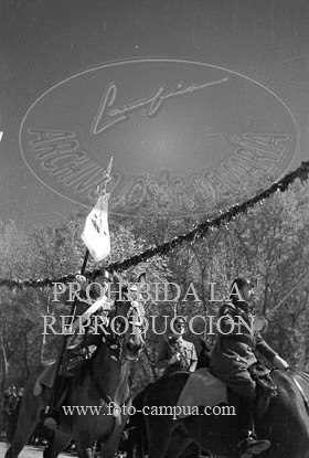 Entrega de guión al Regimiento de Caballeria Farnesio