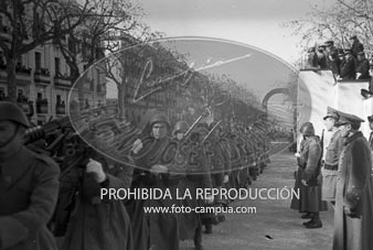 Franco visita Barcelona. enero 1942