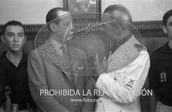 El General Peron Presidente Honorario de Falange Española