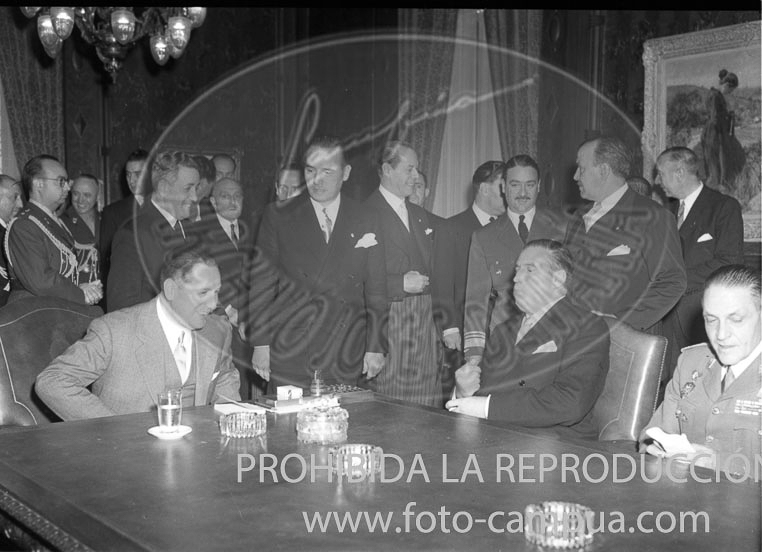 Viaje del Ministaro de AA.EE. de España a Argentina en 1948
