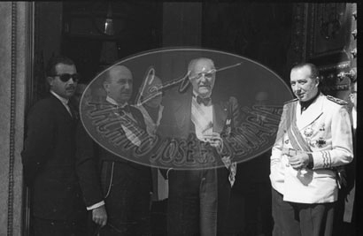 Franco en Las Cortes, manifestación de apoyo