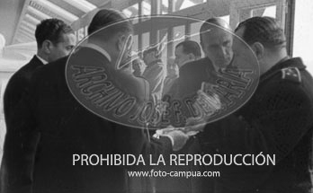 Franco inaugura el hospital de Guadarrama