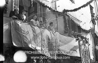 Franco visita la Catedral de Vic
