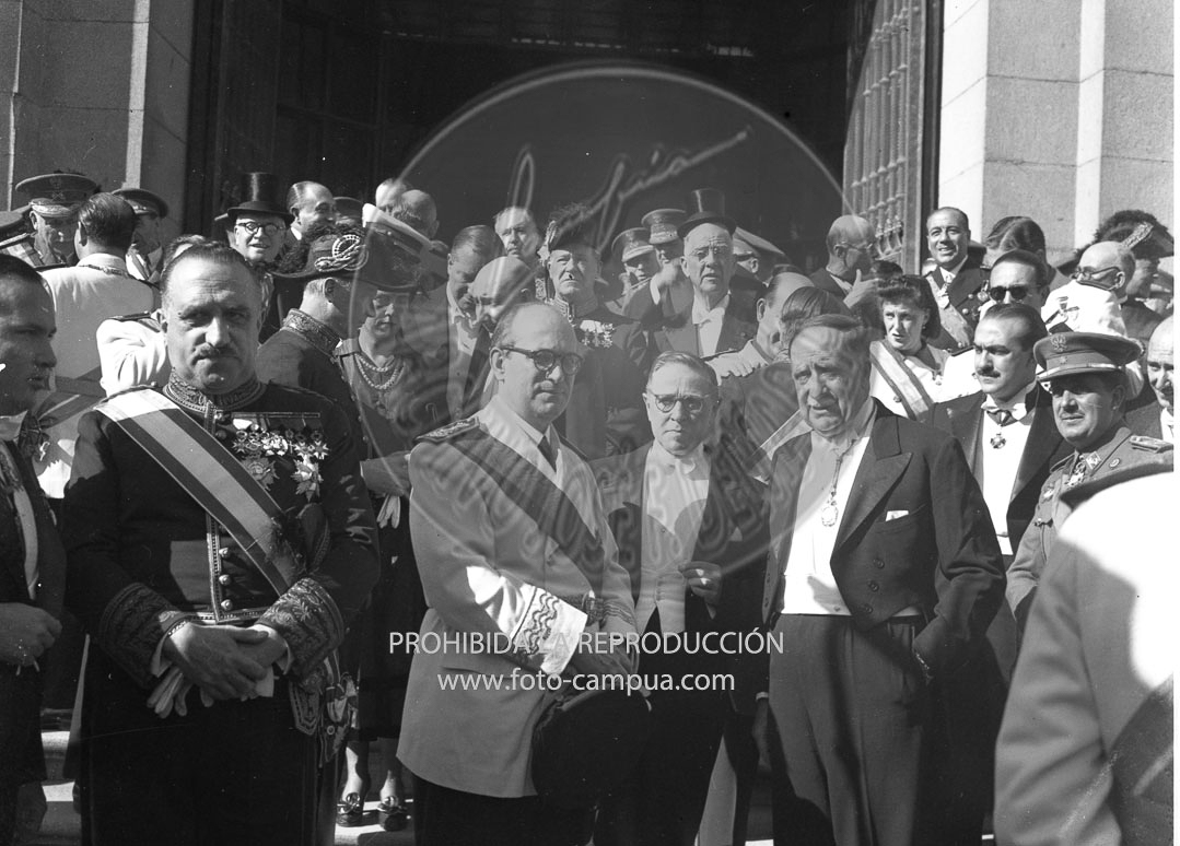 Dia del caudillo 1949 TE DEUM