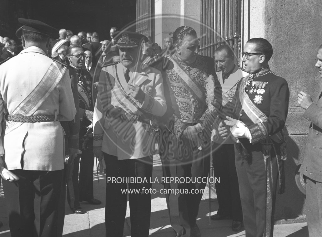 Dia del caudillo 1949 TE DEUM