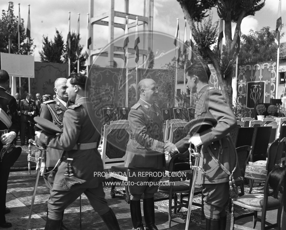 Onomástica del Caudillo 1949