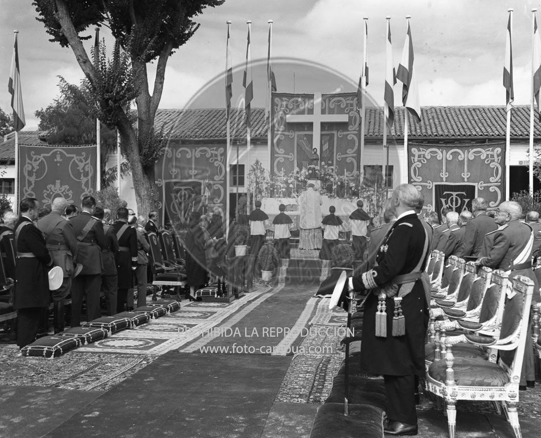 Onomástica del Caudillo 1949