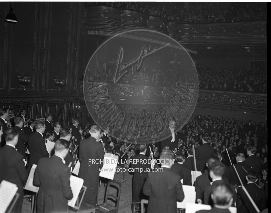 El maestro Jose Iturbe