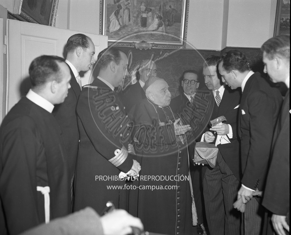 Viaje de Martin Artajo a Roma