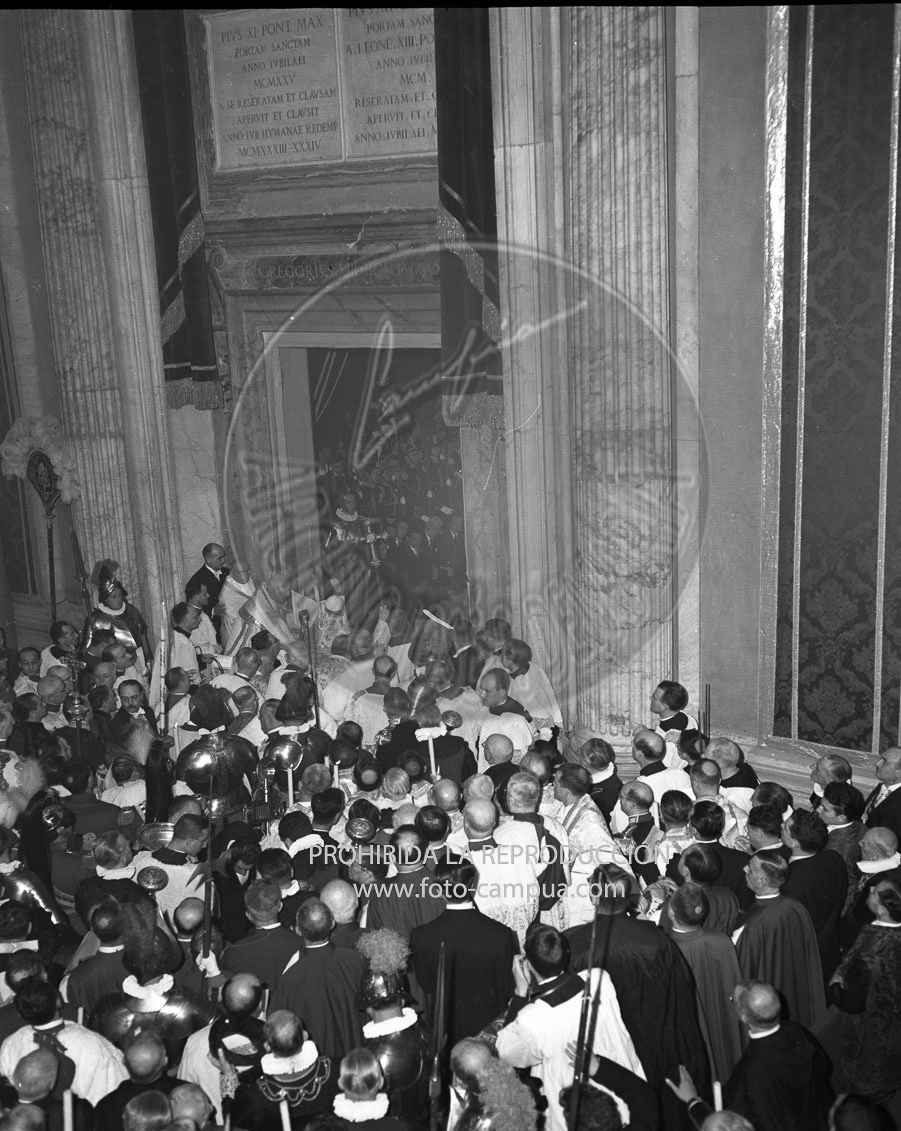 Viaje de Martin Artajo a Roma