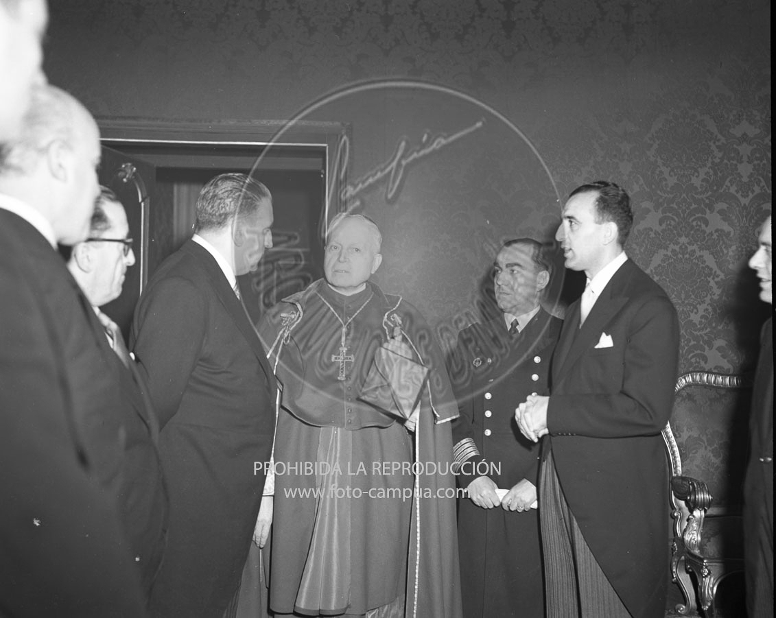 Viaje de Martin Artajo a Roma