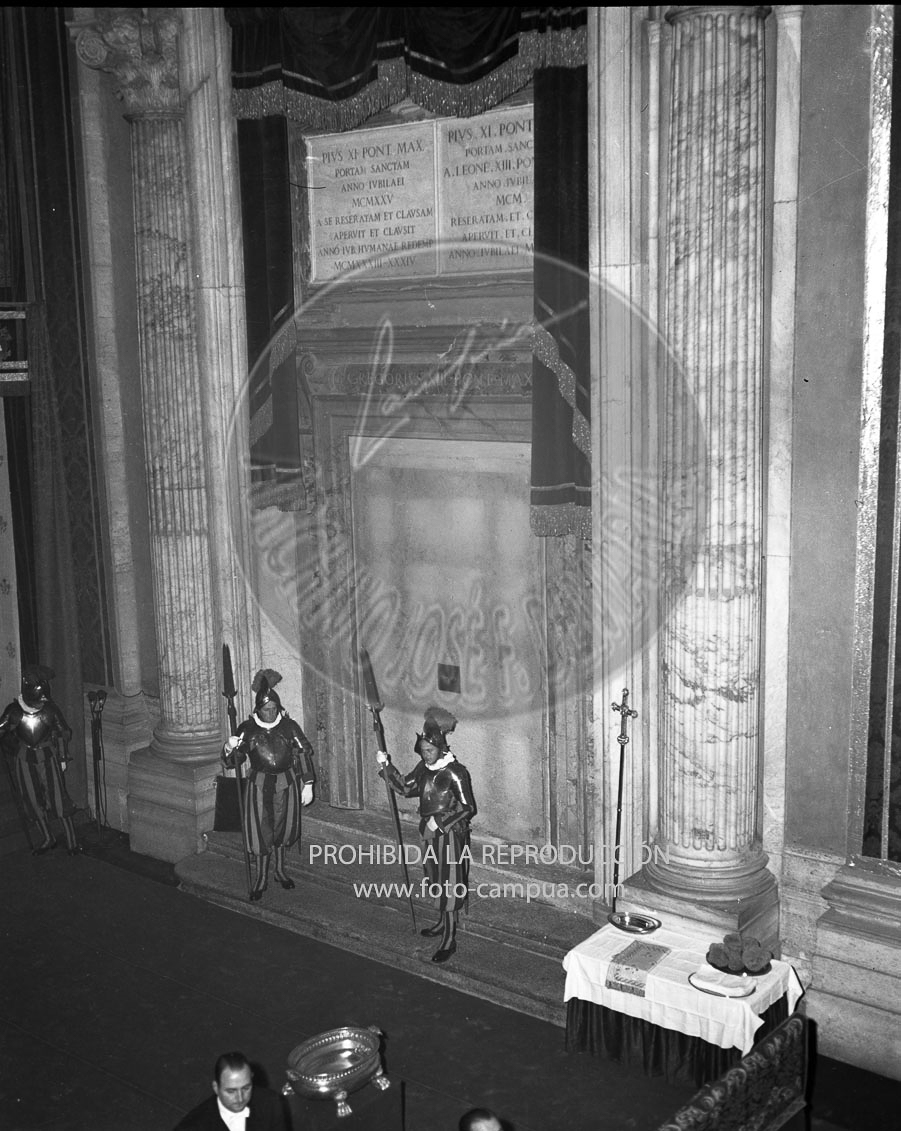 Viaje de Martin Artajo a Roma