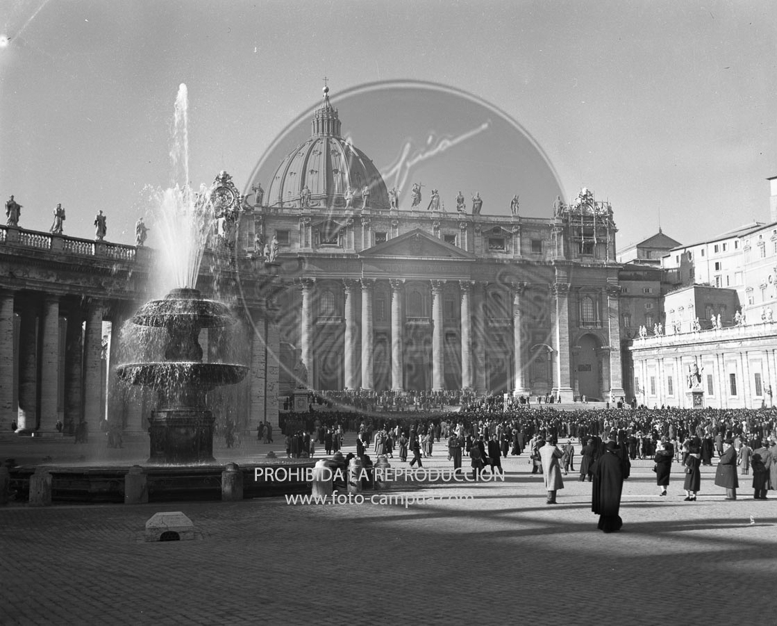 Viaje de Martin Artajo a Roma