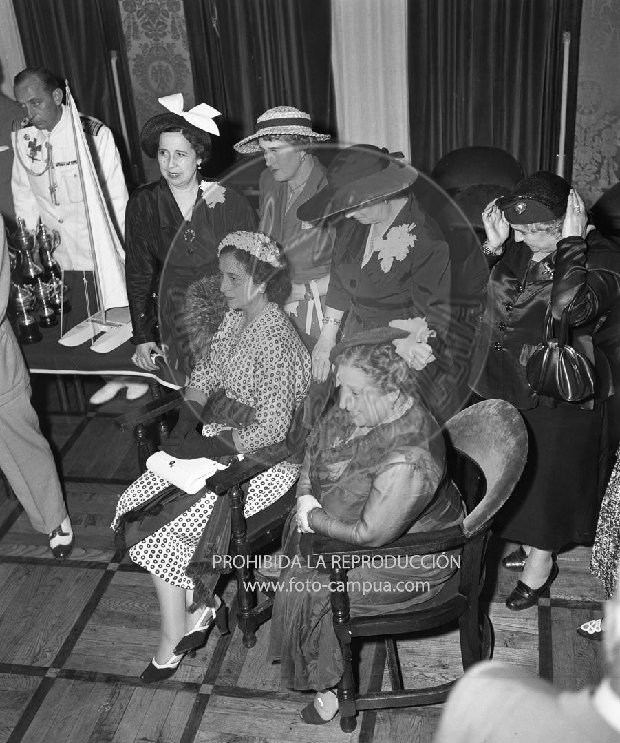 Entrega de trofeos en el C.N. La Coruña