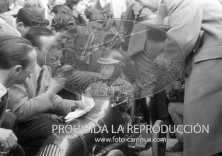 Carreras de coche de niños en El Retiro